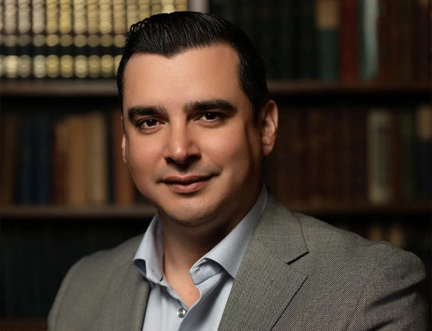 img-dr-horacio-enrique-falcón